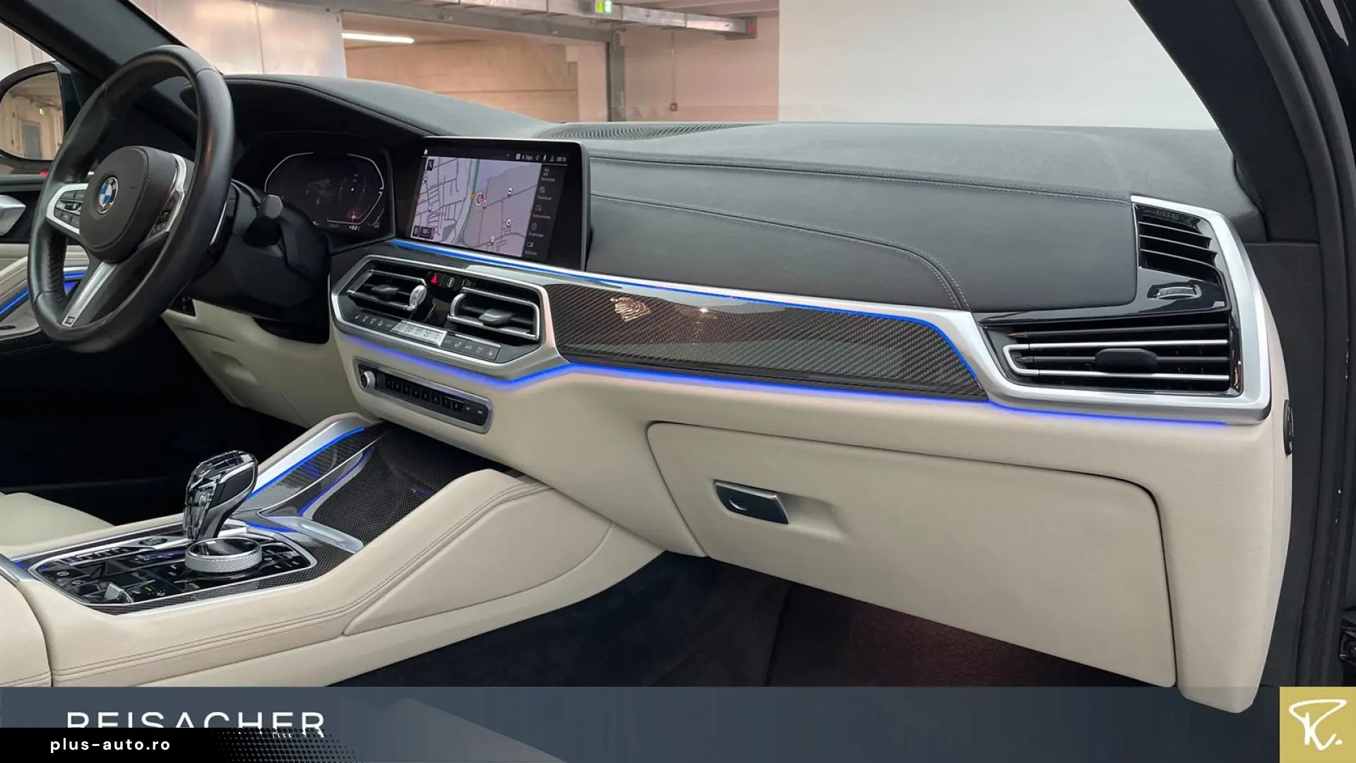 BMW X6 xDrive40d A M-Sport SkyLou AHK HUD IAL LM22