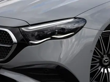 MERCEDES-BENZ E 200 AMG-Sport Pano Burm Super Night &hellip;