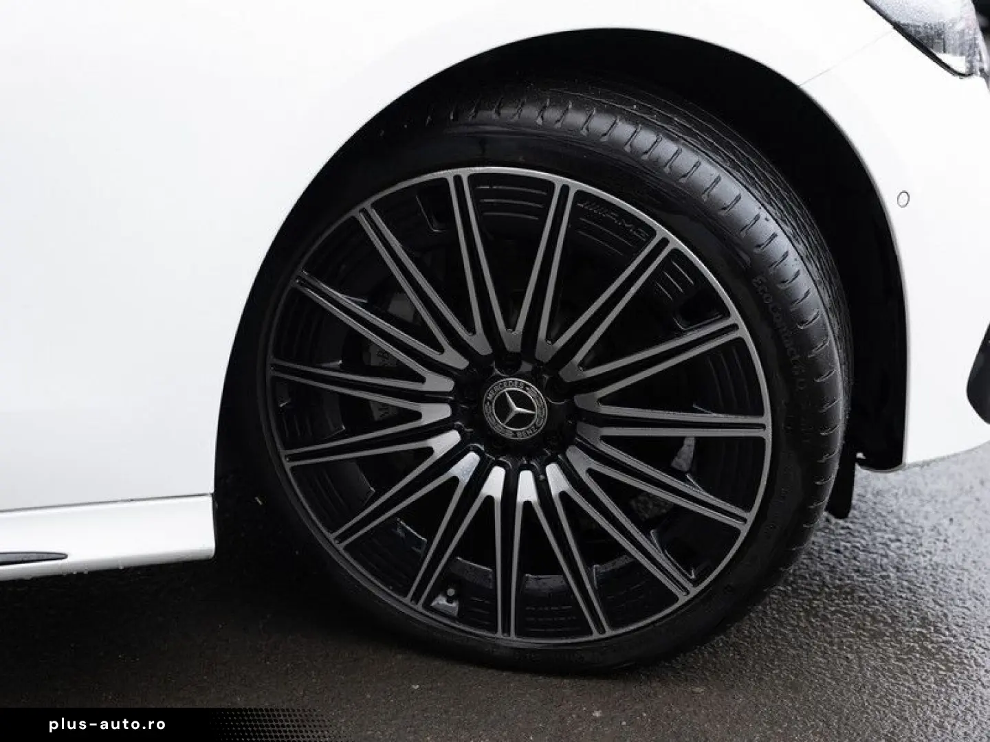 MERCEDES-BENZ E 200 AMG-Sport Super Pano Burm Night &hellip;