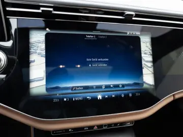 MERCEDES-BENZ E 200 AMG-Sport Super Pano Burm Night &hellip;