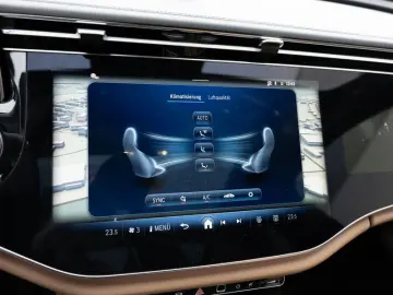 MERCEDES-BENZ E 200 AMG-Sport Super Pano Burm Night &hellip;