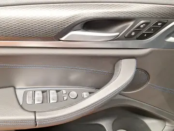 BMW X3 xDrive30i M Sport AHK LiveCockpitProf Laser