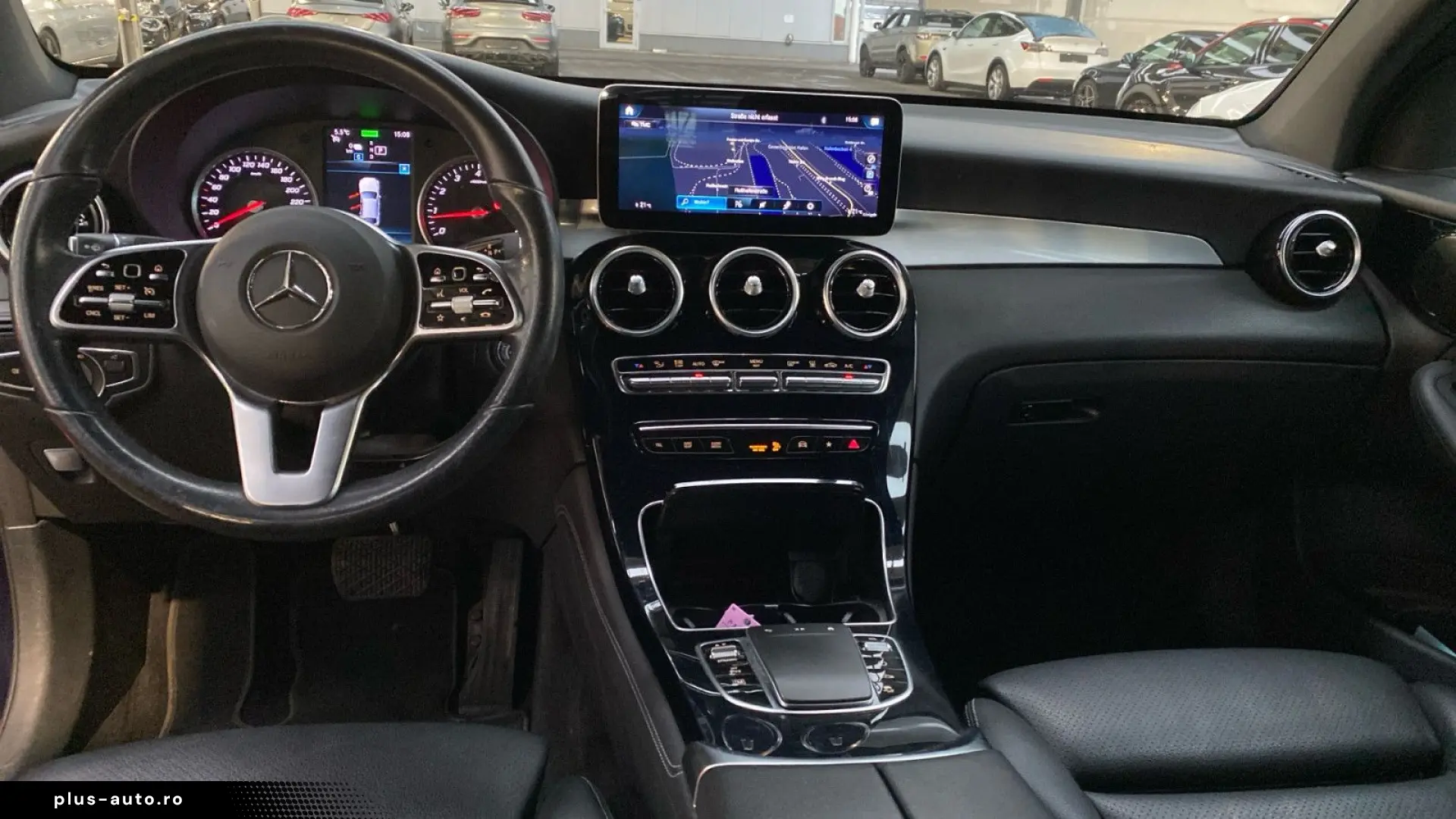 MERCEDES-BENZ GLC 300 e Coupe Kamera LED Leder DAB Distro