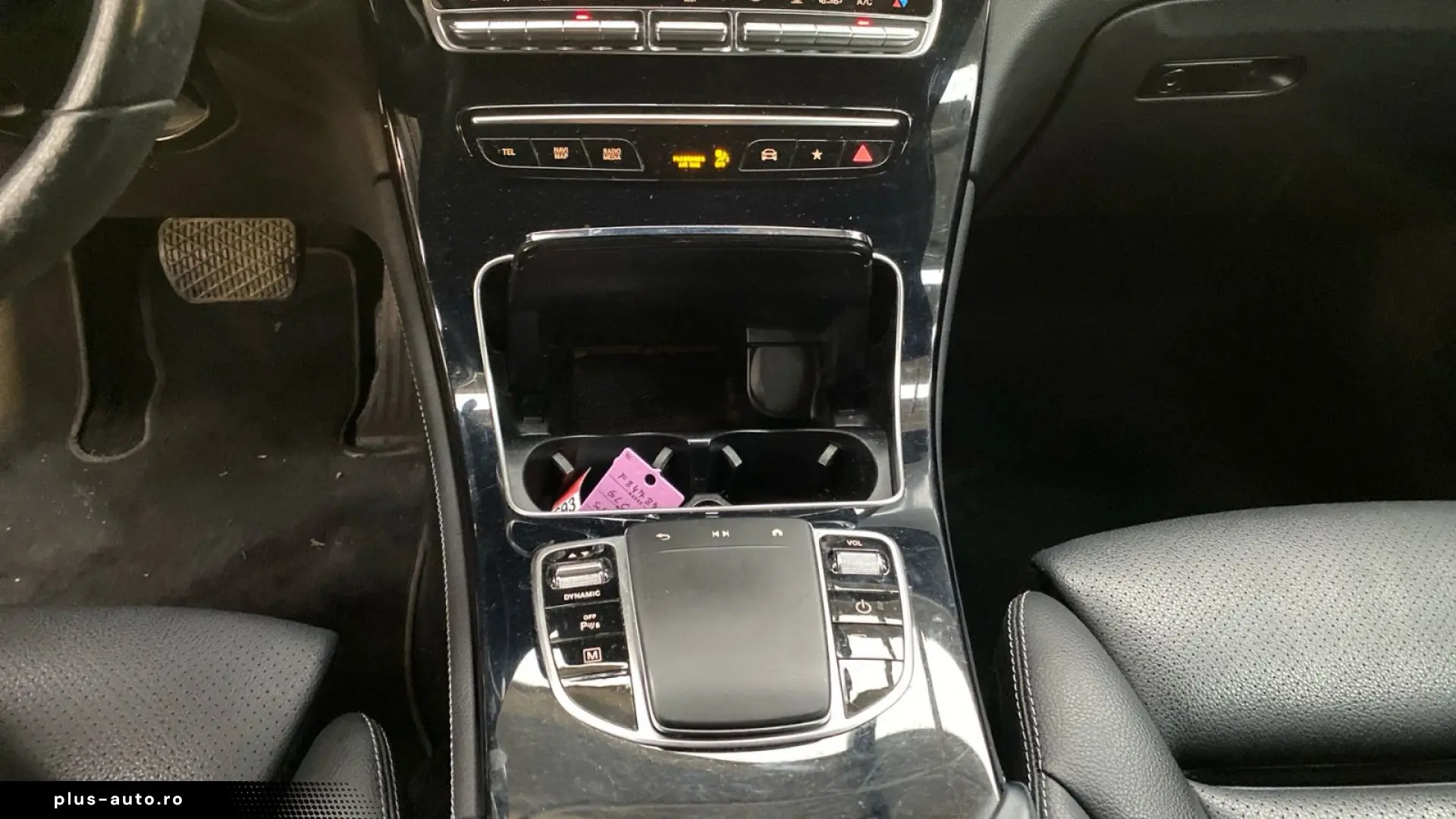 MERCEDES-BENZ GLC 300 e Coupe Kamera LED Leder DAB Distro
