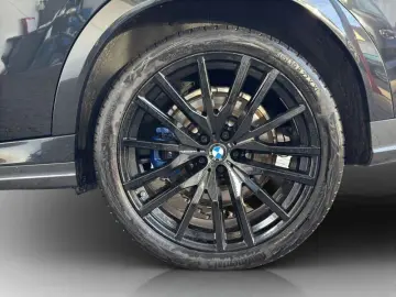 BMW X6 xDrive40d M Sport Navi.Laser.Standhz.HuD.Pano