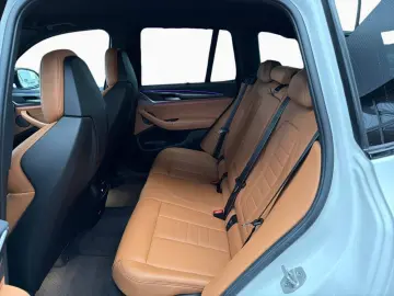 BMW X3 xDrive20d M-Paket Standheizung AHK ACC HeadUp