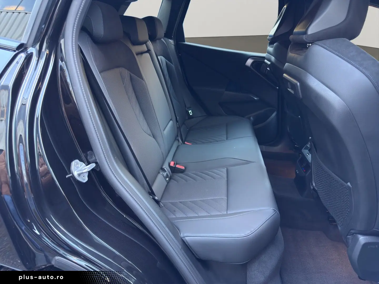 BMW X3 20 xDrive M Sport NAVI LED LEDER AHK HUD RFK