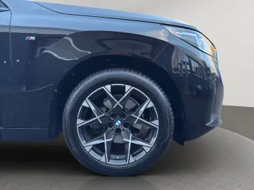 BMW X3 20 xDrive M Sport NAVI LED LEDER AHK HUD RFK