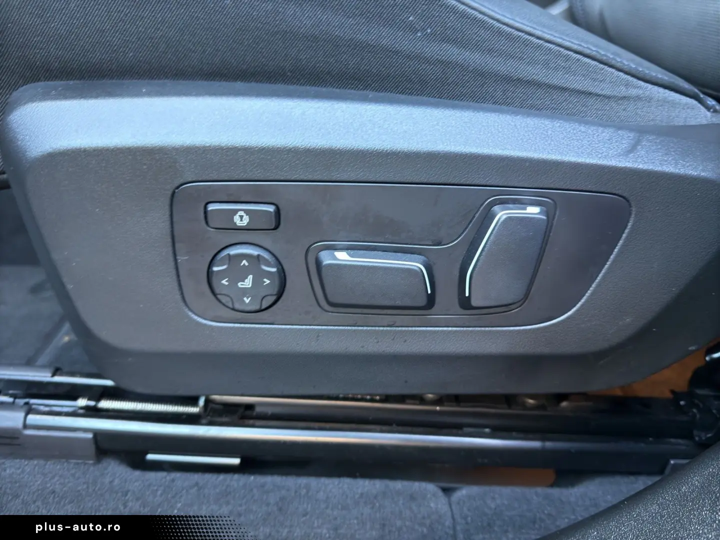 BMW X3 20 xDrive M Sport NAVI LED LEDER AHK HUD RFK