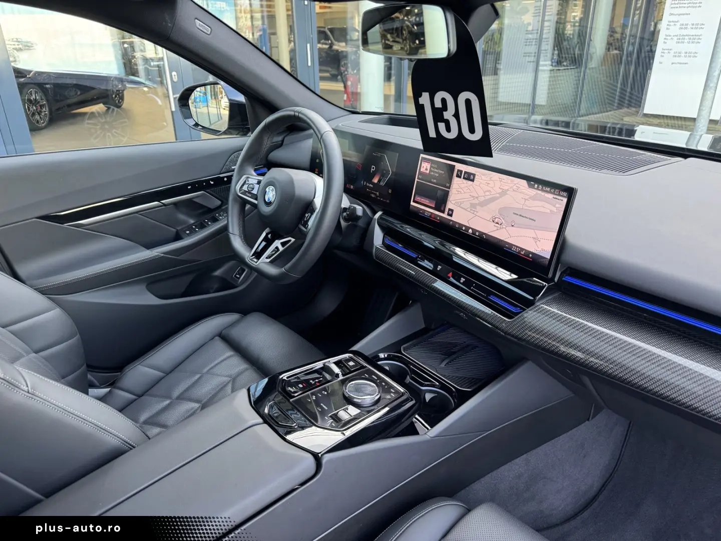 BMW 520i M Sport PANO AHK DA  h&k Sitzklima 2 99%