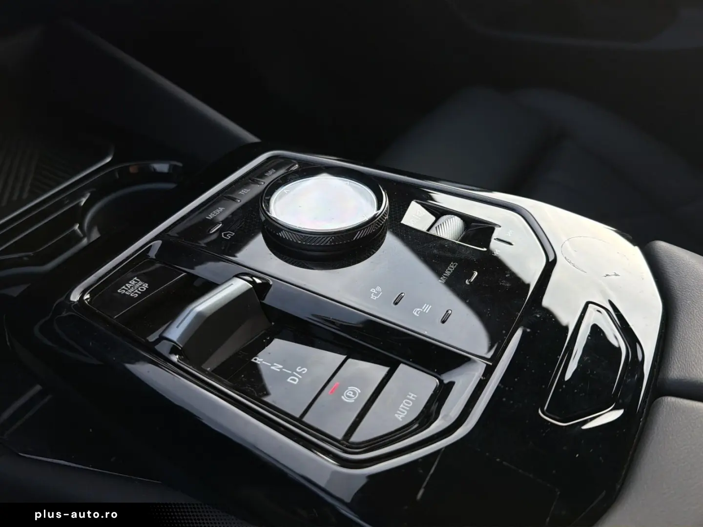 BMW 520i M Sport AHK Pano H K Sitzbelüft.