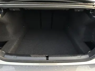 BMW 520i M Sport AHK Pano H K Sitzbelüft.