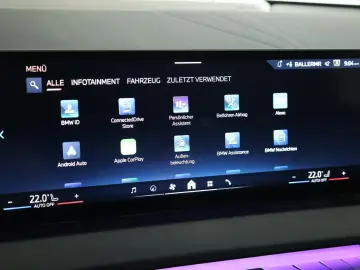 BMW X3 20d xDrive M Sport Pano Navi ACC Kam 20  AHK