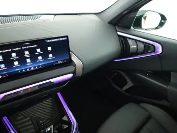 BMW X3 20d xDrive M Sport Pano Navi ACC Kam 20  AHK