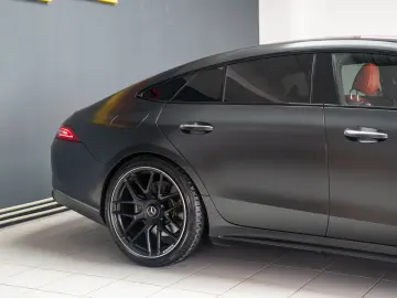 Mercedes AMG GT 43 4Matic