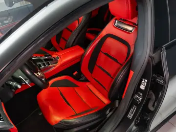 Mercedes AMG GT 43 4Matic