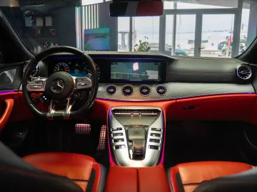 Mercedes AMG GT 43 4Matic