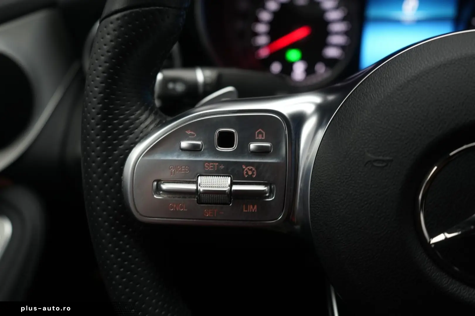 MERCEDES-BENZ GLC 300 d 4Matic 9G-Tronic AMG Leder T&hellip;