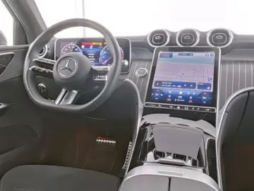 MERCEDES-BENZ GLC 200 Coupe AMG DISTR Pano Night Kam&hellip;