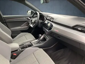 AUDI Q3 S line 35 TFSI S-tronic AHK LED Kamera
