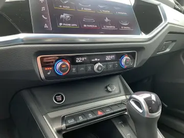 AUDI Q3 S line 35 TFSI S-tronic AHK LED Kamera