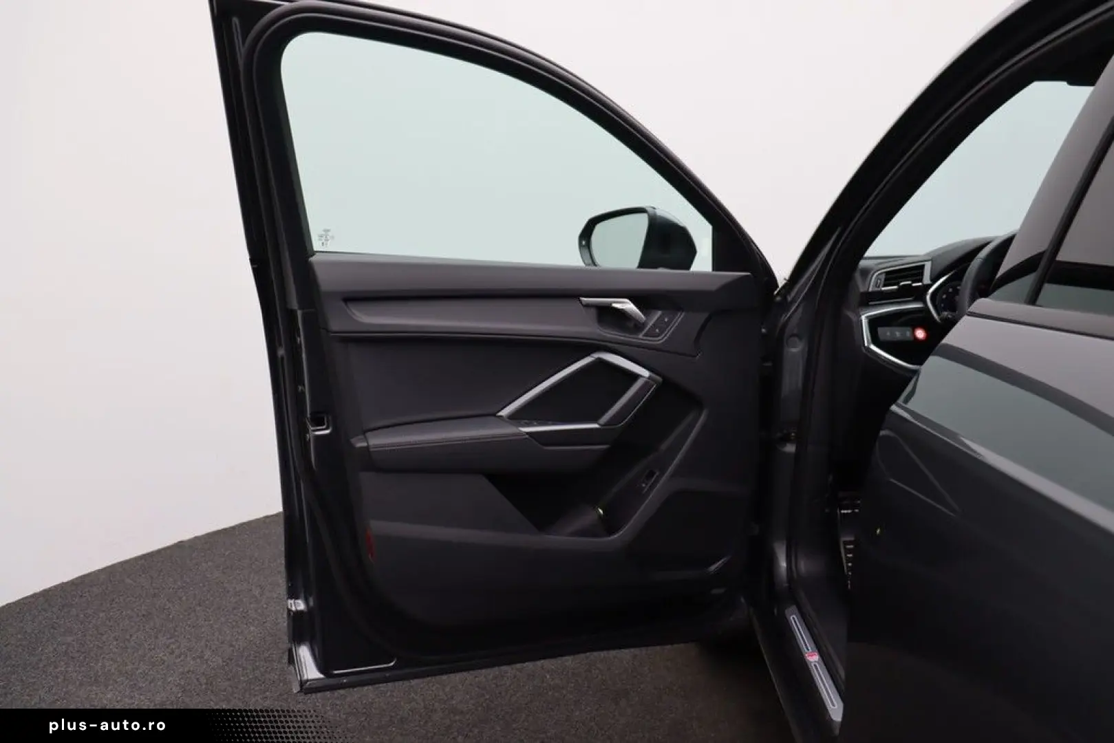 AUDI Q3 35 TFSI S line LED Navi ACC AHK