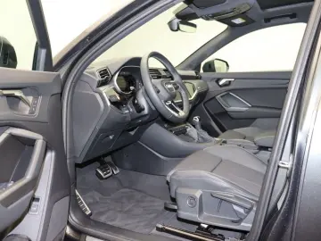 AUDI Q3 35 TFSI S line LED Navi ACC AHK