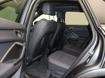 AUDI Q3 35 TFSI S line LED Navi ACC AHK