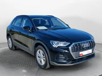 AUDI Q3 45 TFSI e S-Tronic  Matrix  AHK  ACC  RFK  Na