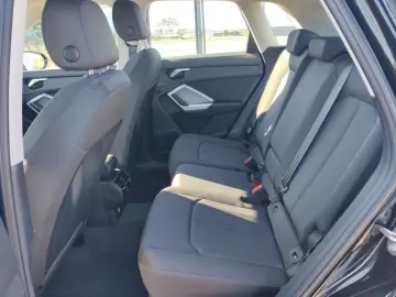 AUDI Q3 45 TFSI e S-Tronic  Matrix  AHK  ACC  RFK  Na