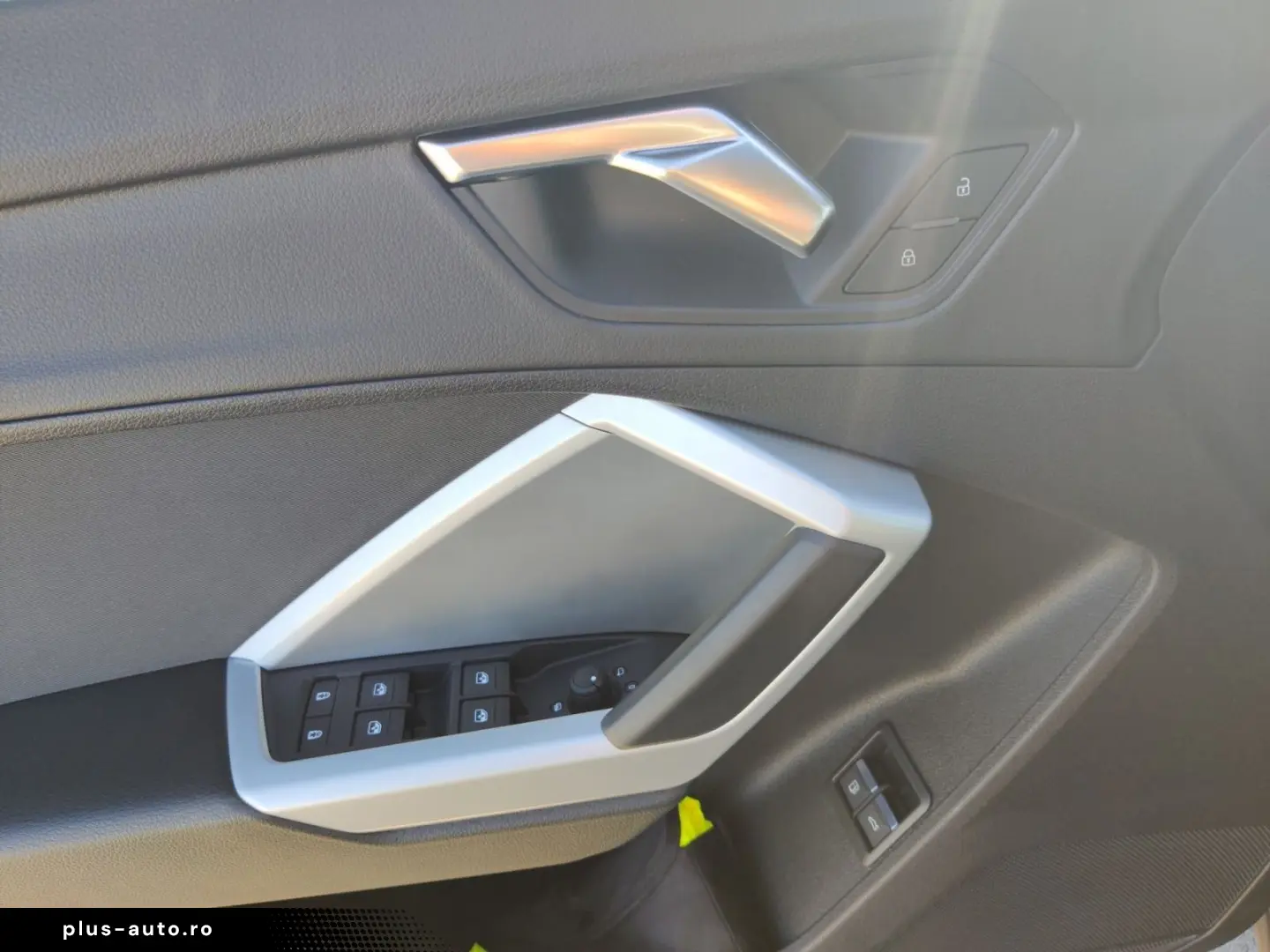 AUDI Q3 45 TFSI e S-Tronic  Matrix  AHK  ACC  RFK  Na