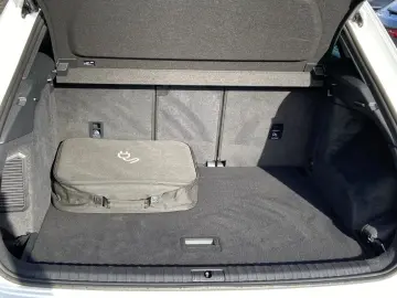 AUDI Q3 45 TFSIe  LED Navi RFK Connect