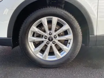 AUDI Q3 45 TFSIe  LED Navi RFK Connect