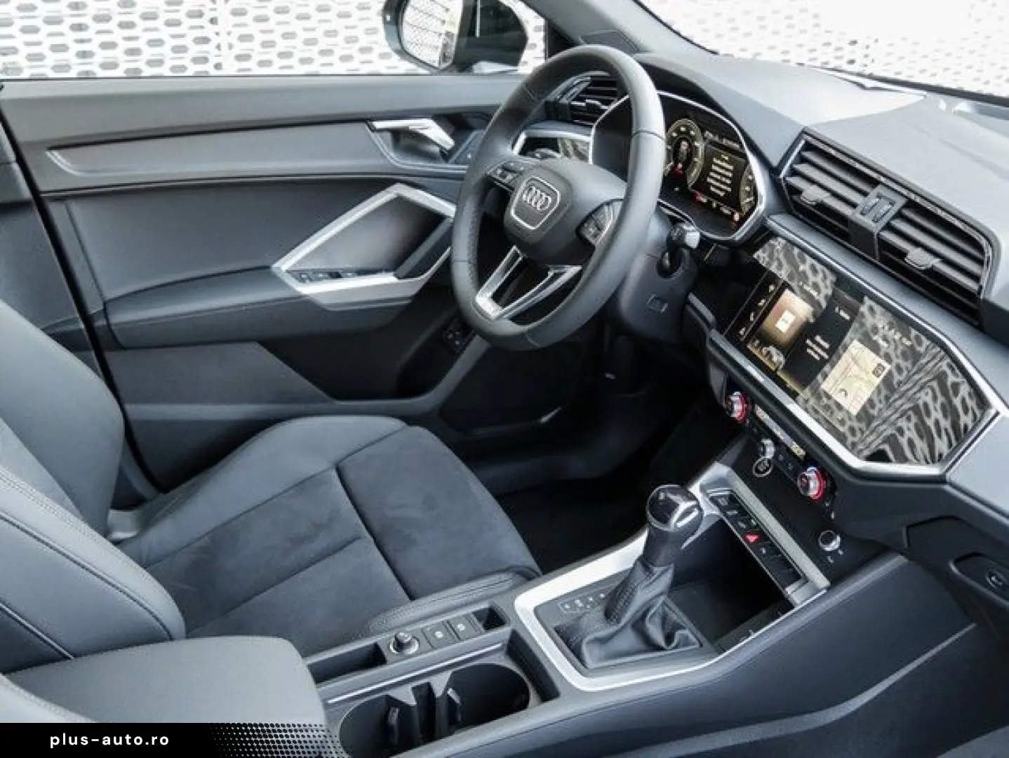 AUDI Q3 Sportback 45 HYBRID S LINE BLACKPAK CAM LM19