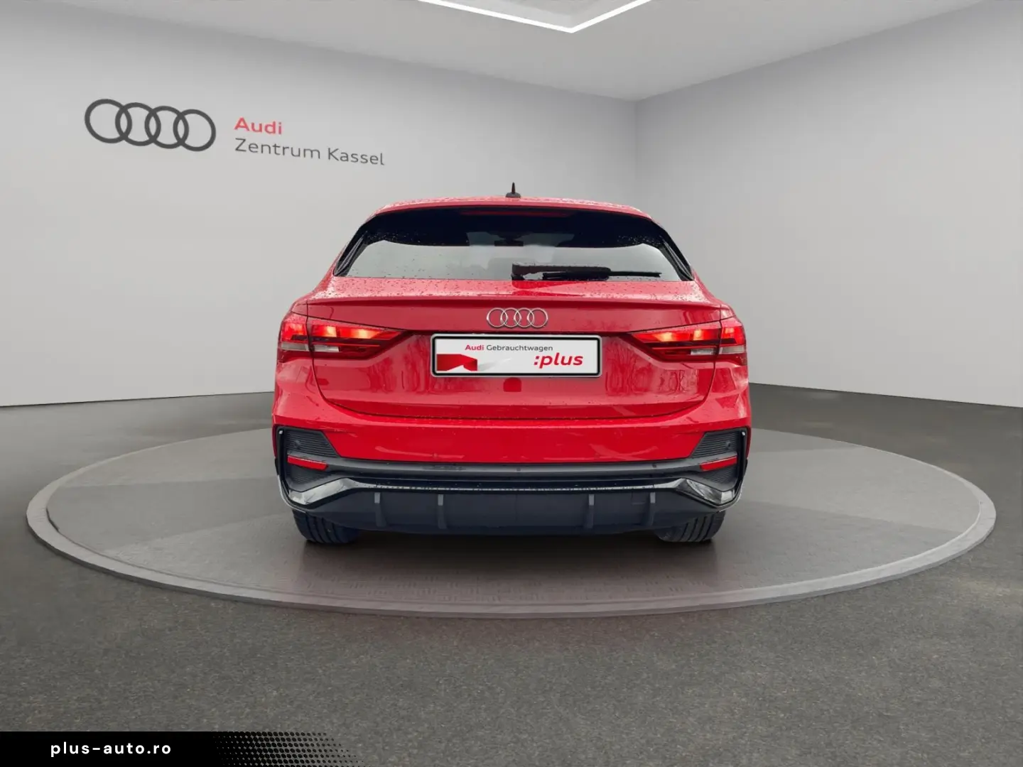 AUDI Q3 SB 45 TFSI e S line LED Navi Alcantara AHK