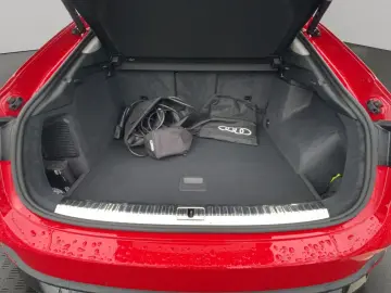 AUDI Q3 SB 45 TFSI e S line LED Navi Alcantara AHK