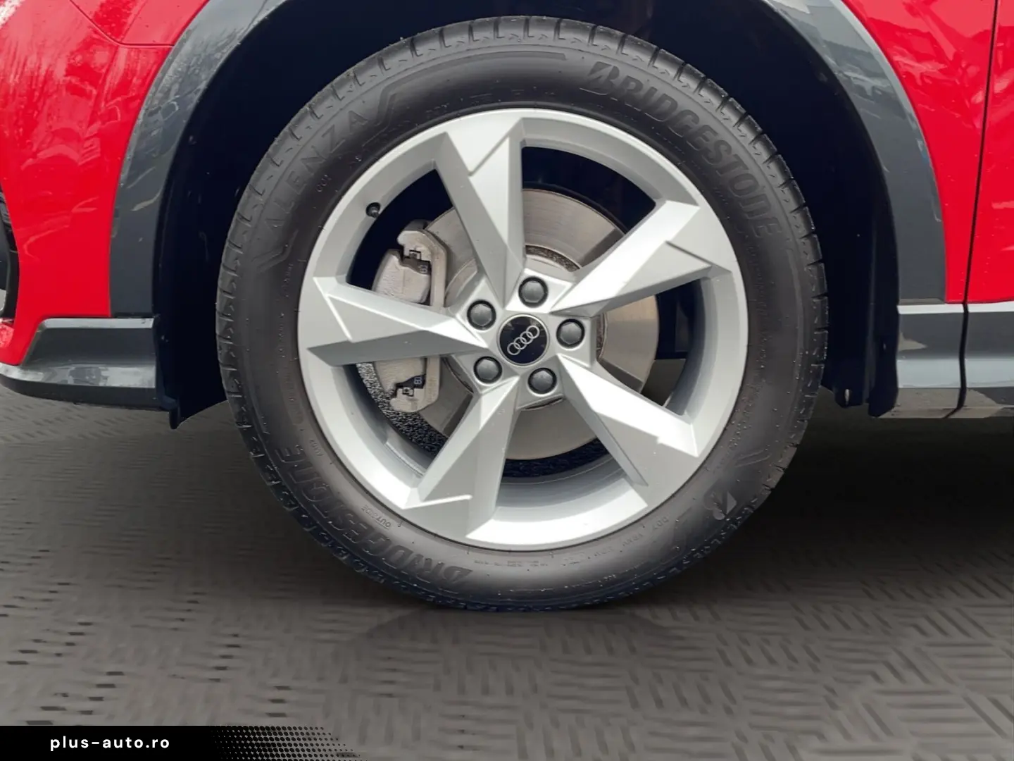 AUDI Q3 SB 45 TFSI e S line LED Navi Alcantara AHK