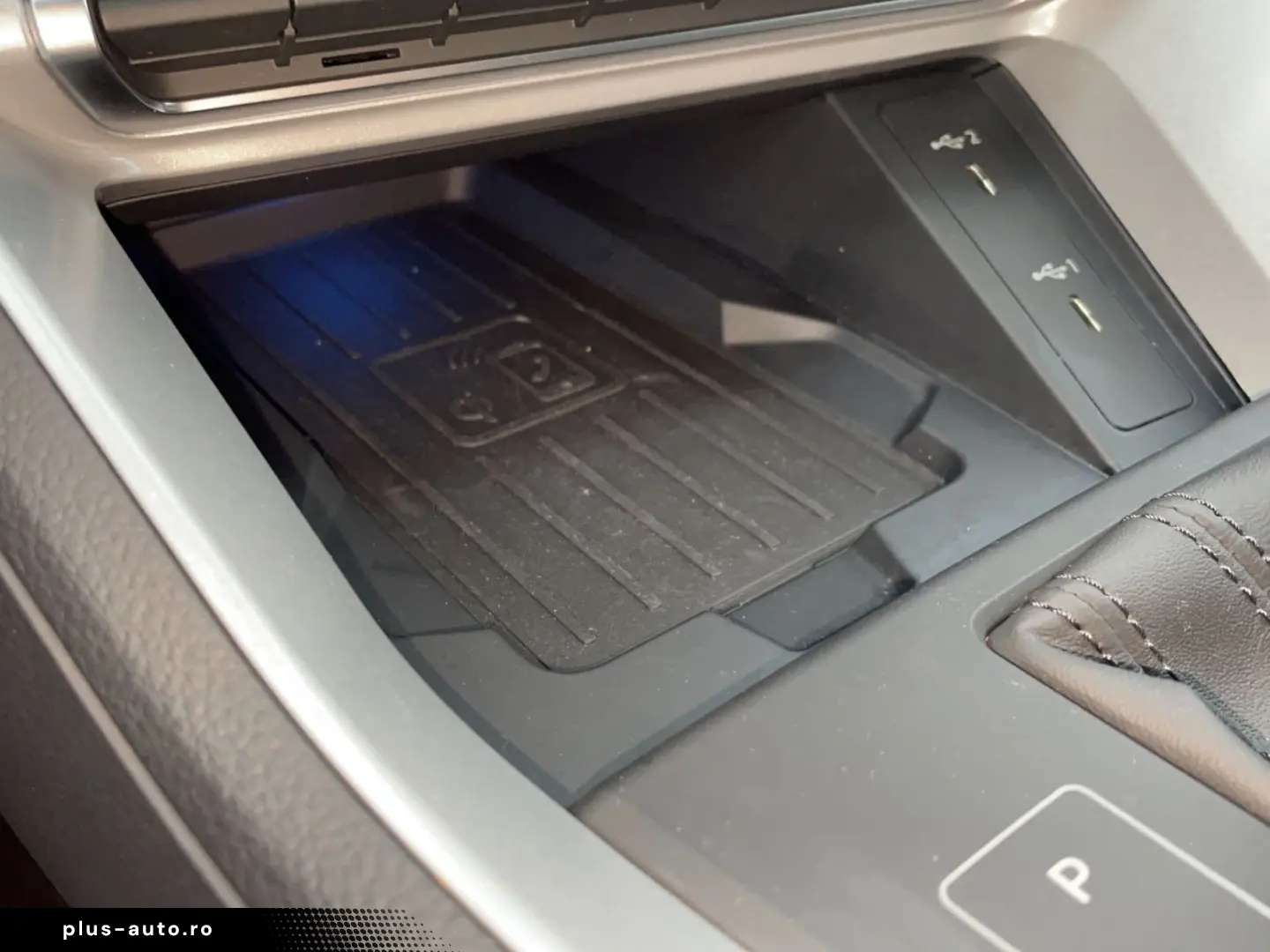 AUDI Q3 SB 45 TFSI e S line LED Navi Alcantara AHK