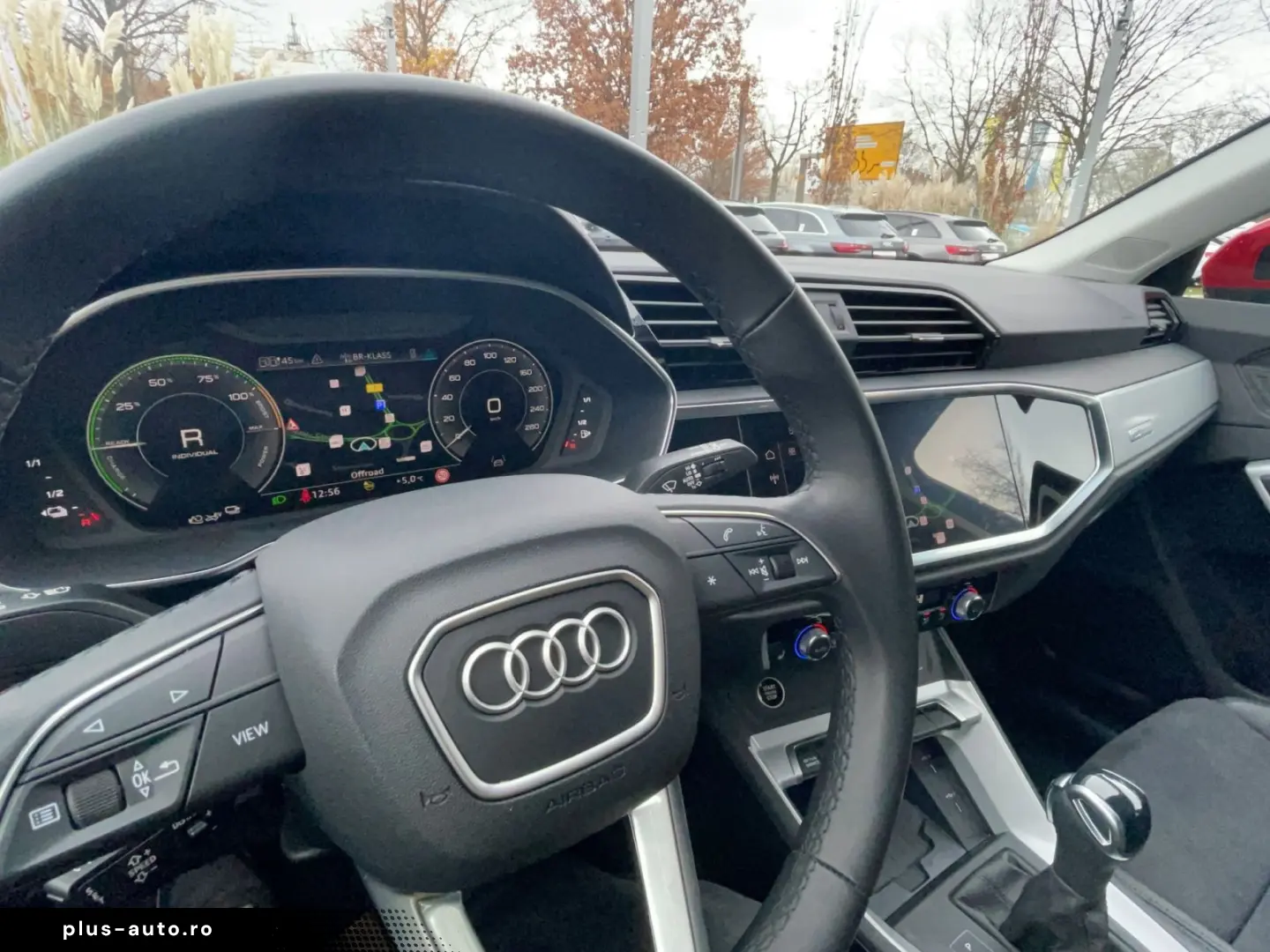 AUDI Q3 SB 45 TFSI e S line LED Navi Alcantara AHK