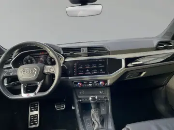 AUDI Q3 Sportback 45 TFSI e Matrix SONOS Kamera Leder