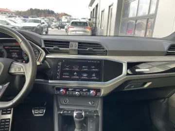 AUDI Q3 Sportback 45 TFSI e Matrix SONOS Kamera Leder