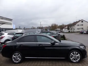 MERCEDES-BENZ C 200 d Automatik PANORAMDACH LED PDC SHZ