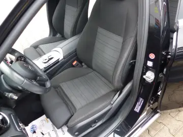 MERCEDES-BENZ C 200 d Automatik PANORAMDACH LED PDC SHZ