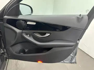 MERCEDES-BENZ C 200 d LIMO SH NAVI TEMPO KLIMA LED
