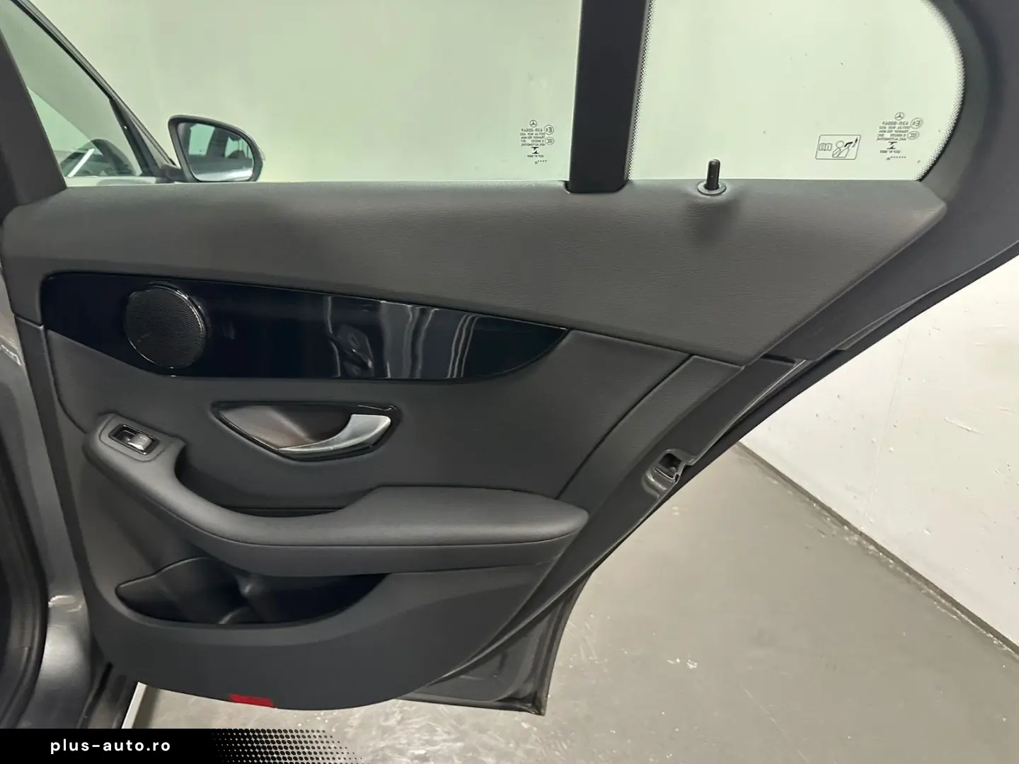 MERCEDES-BENZ C 200 d LIMO SH NAVI TEMPO KLIMA LED