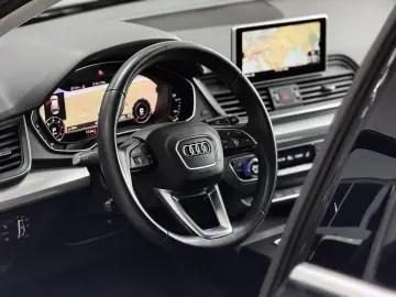 Audi Q5 2.0 TDI quattro Design Luxe