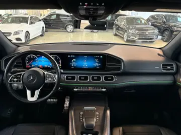 MERCEDES-BENZ GLE 400 d 4M AMG Pano Distr LED Night &hellip;