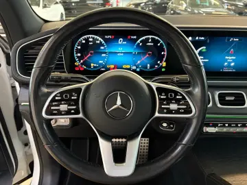 MERCEDES-BENZ GLE 400 d 4M AMG Pano Distr LED Night &hellip;
