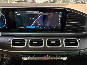 MERCEDES-BENZ GLE 400 d 4M AMG Pano Distr LED Night &hellip;