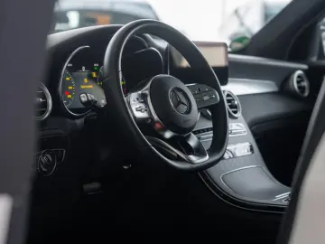 Mercedes-Benz GLC 220 d 4MATIC 9G-TRONIC  AMG Line